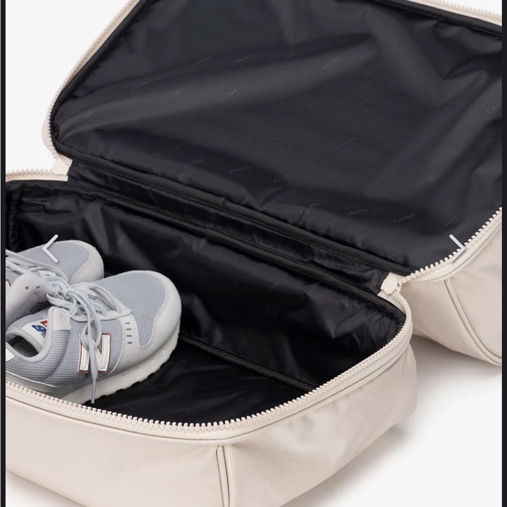 Calpak Stevyn Duffle in Dune - Picture 7 of 11